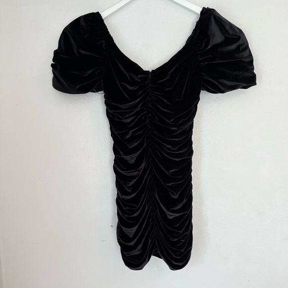 NWT Anthropologie Hutch Black Velvet Ruched Puff Sleeve Mini Dress size 10 - Picture 9 of 16